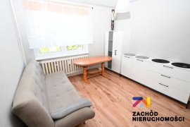 Mieszkanie 2 pokojowe oddzielna kuchnia Parter